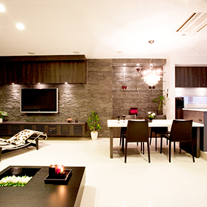 MEMORABLE SCENIC RESIDENCE