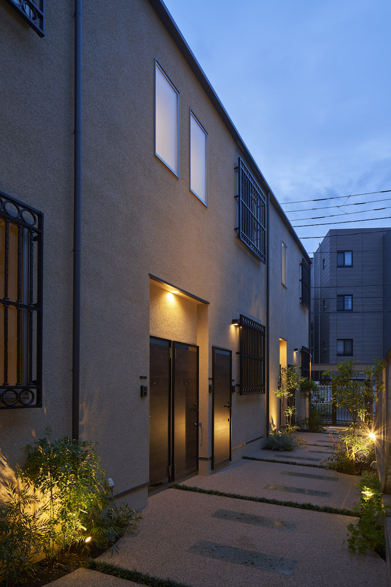 Designer's Apartment Bloom Garden