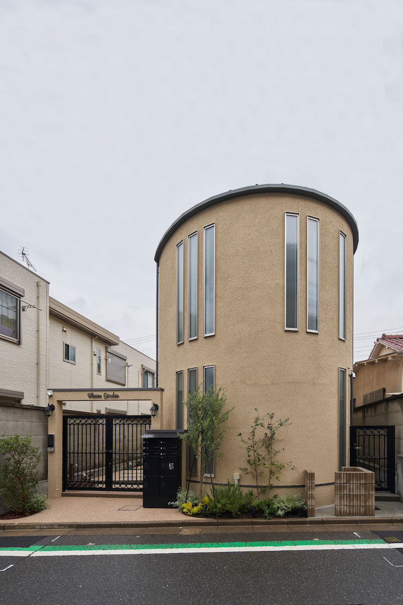 Designer's Apartment Bloom Garden