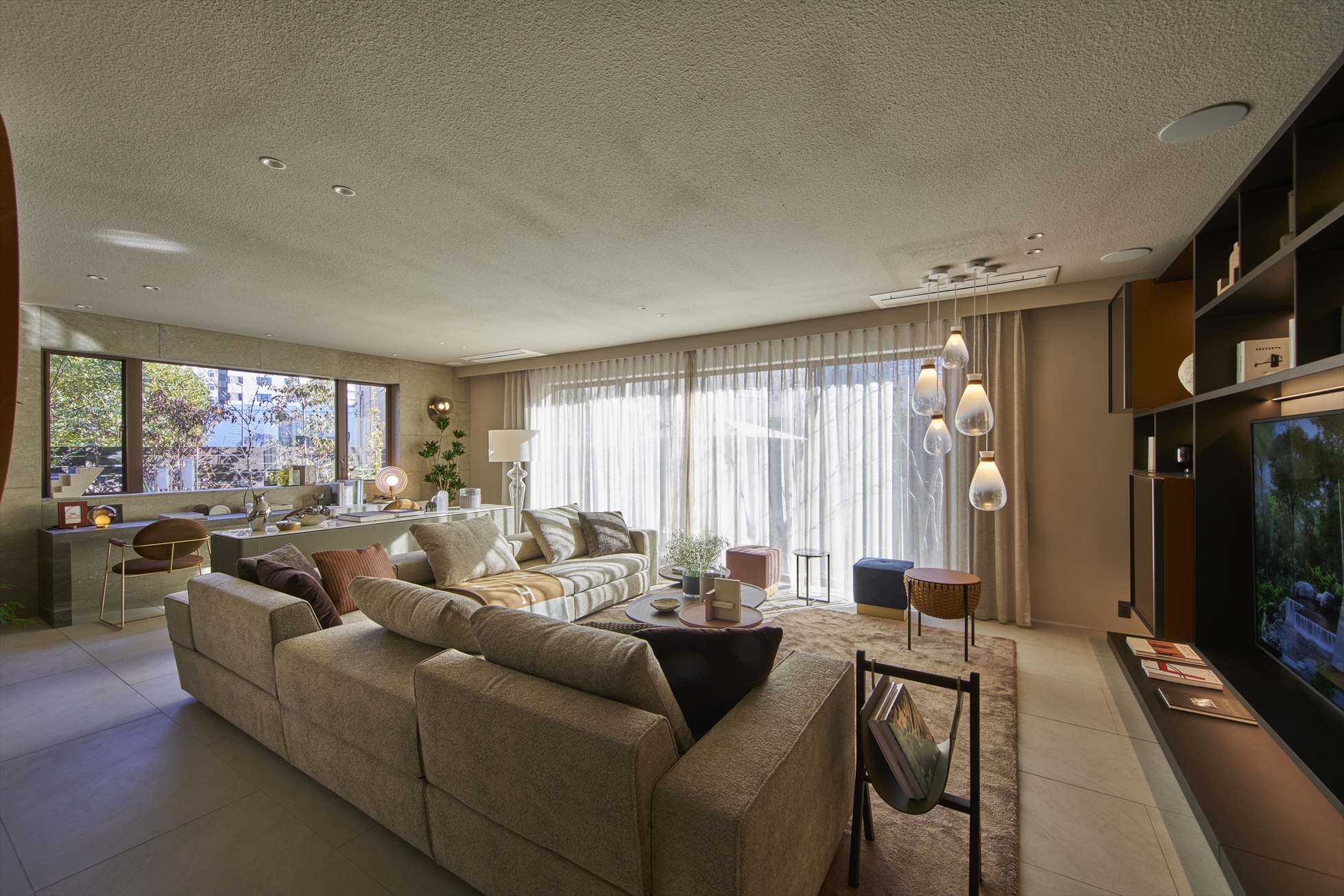 GREEN URBAN RESIDENCE