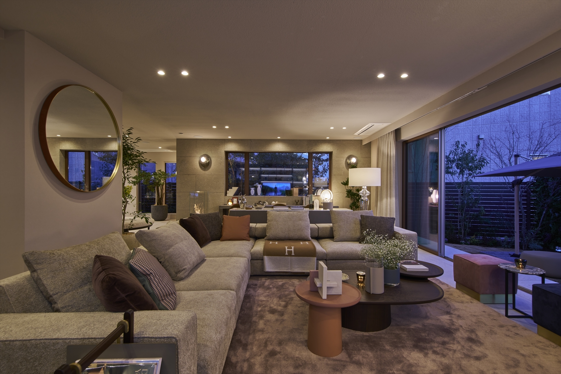 GREEN URBAN RESIDENCE